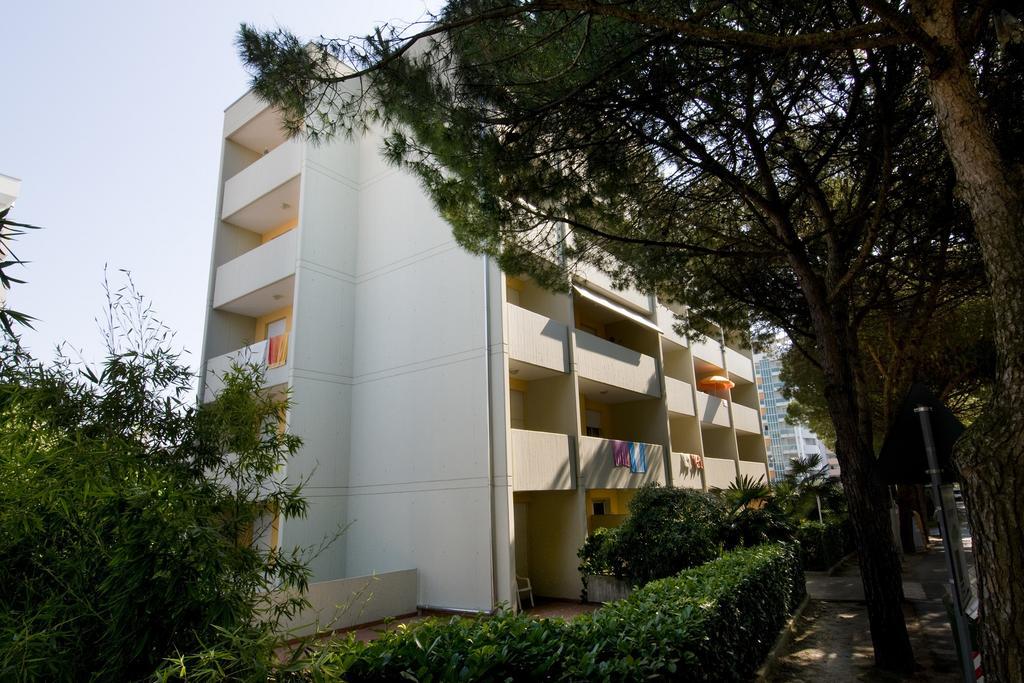 Cinzia Apartment Bibione Exterior photo